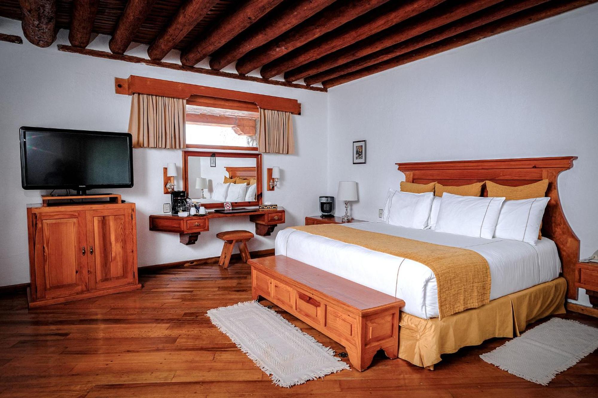 Hotel Hacienda Cantalagua Golf Контепек Экстерьер фото